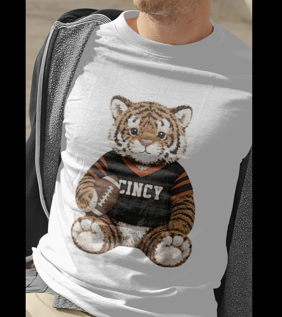 Cincy Bengals Tiger Stuffie With Football T-Shirt