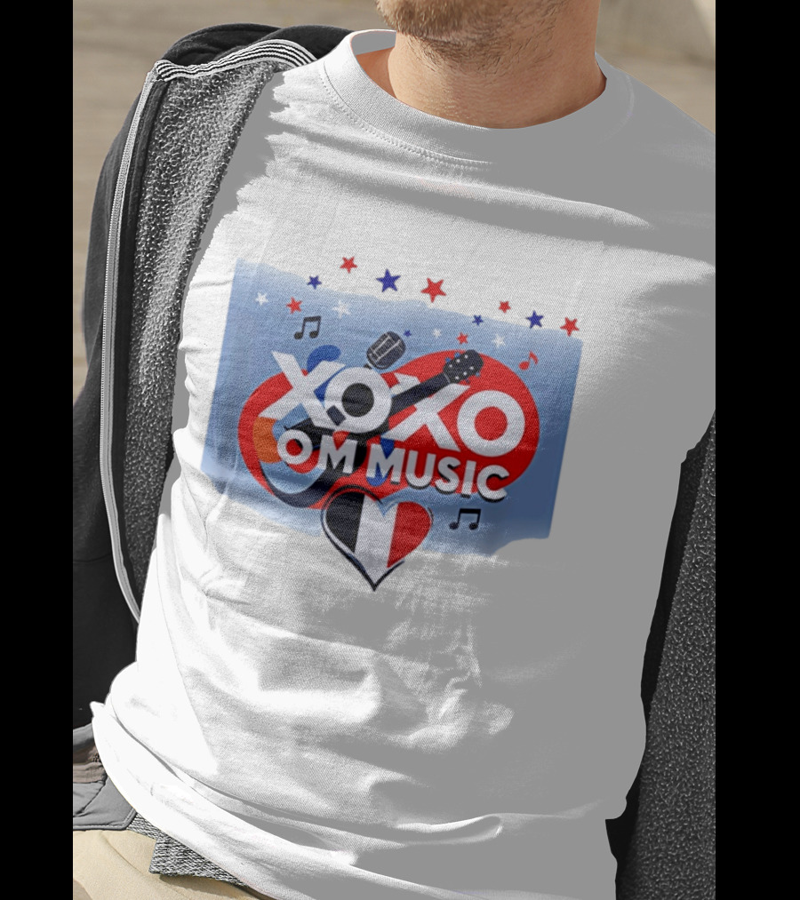 XOXO OM Music France Heart Guitar Microphone Notes Stars T-Shirt