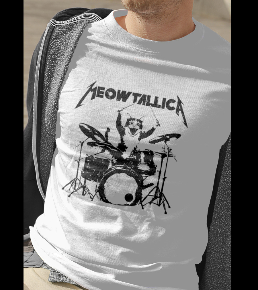 Meowtallica Cat Drummer Playing Drums Retro Metalhead T-Shirt