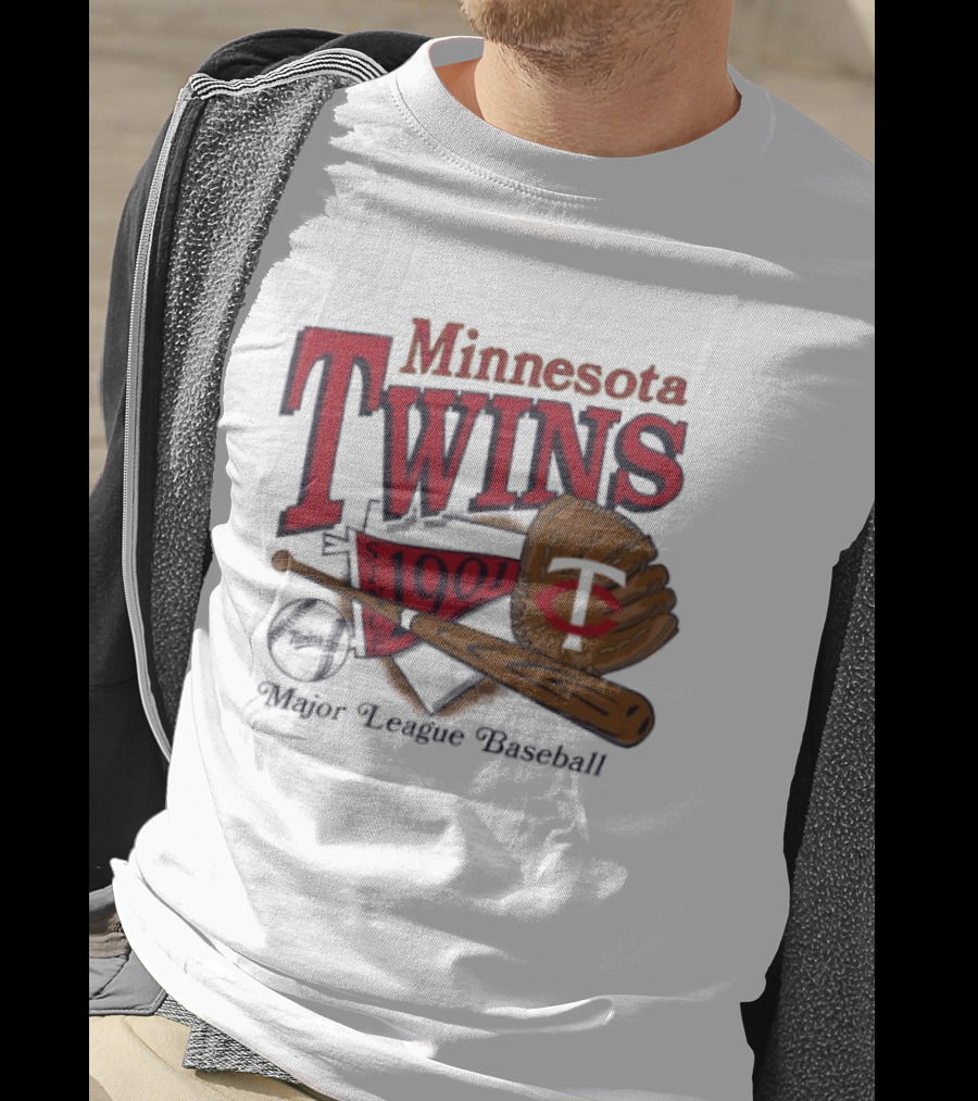 Minnesota Twins Since 1901 Major League Baseball Vintage Bat And Glove T-Shirt