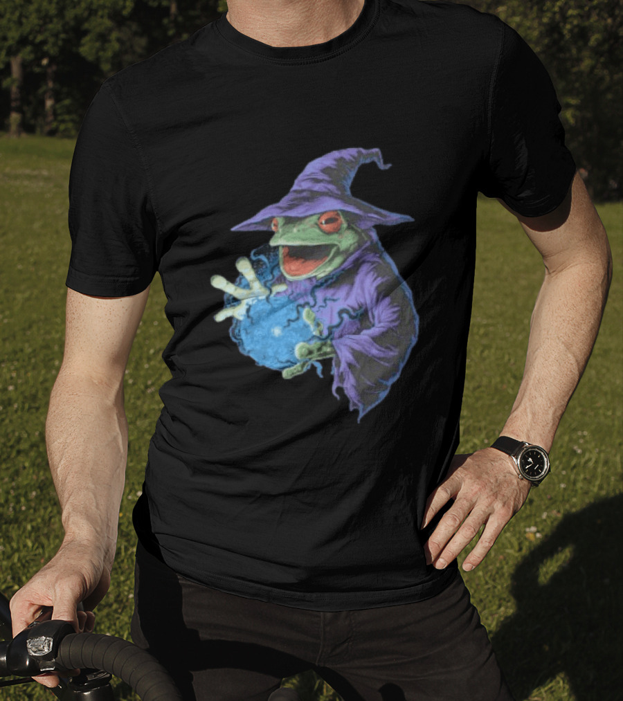 Wizard Frog In Purple Robe Casting Blue Magic Spell T-Shirt