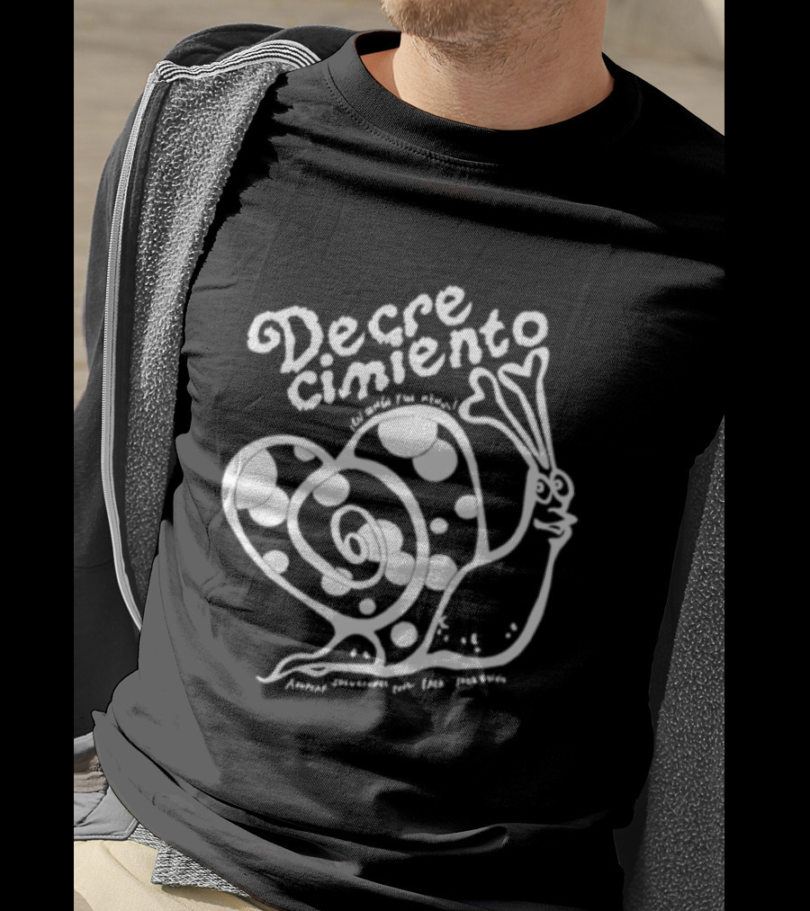 Decrecimiento En Común Caracol Y Corazón Soluciones Para Sobrevivir T-Shirt