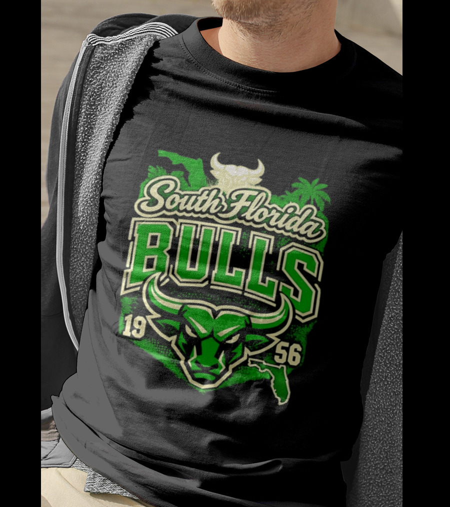 South Florida Bulls 1956 NCAA College Football Palm Tree Map Green Bull T-Shirt