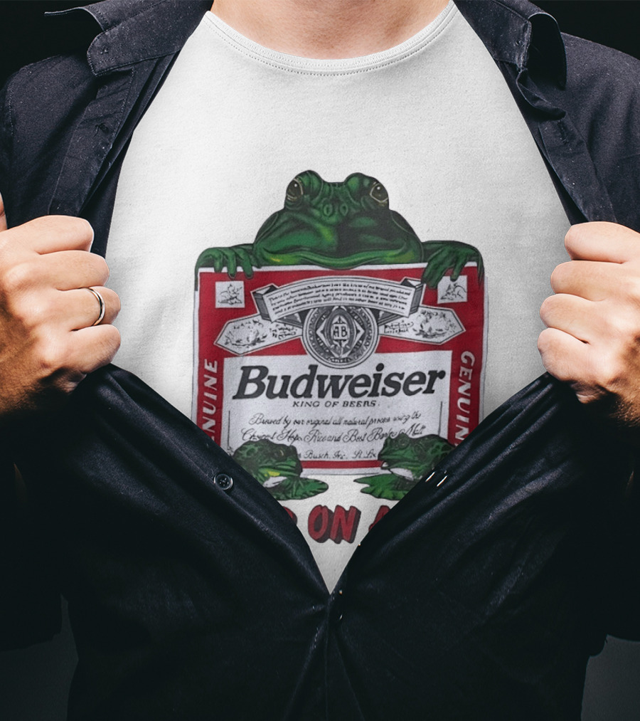 Budweiser Genuine King Of Beers Frogs Jump On A Bud T-Shirt