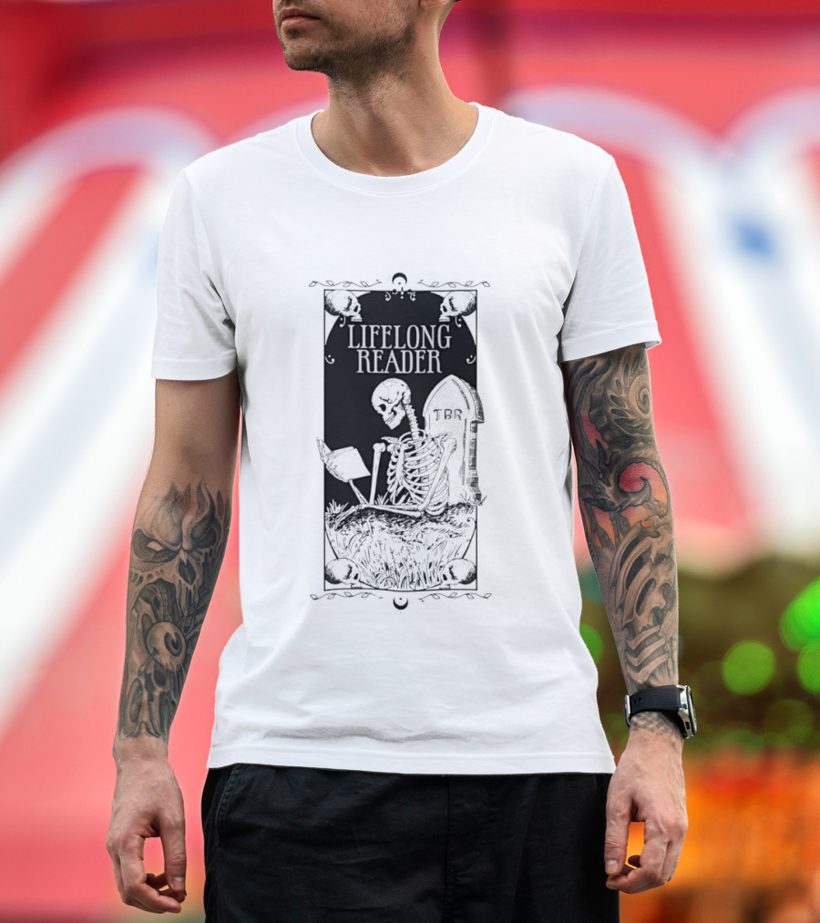 Lifelong Reader Skeleton With Book And Tombstone Retro Gothic T-Shirt