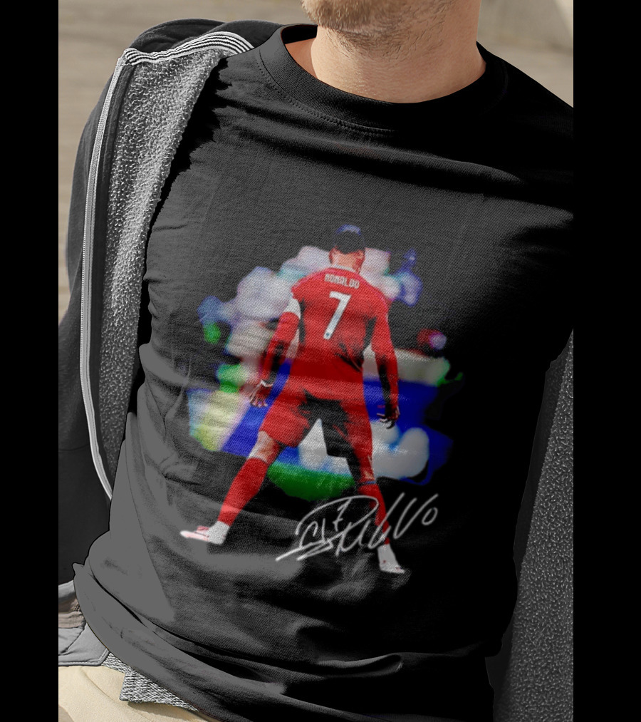 Ronaldo Number 7 Portugal National Team Jersey Photographic Arts With Autograph T-Shirt