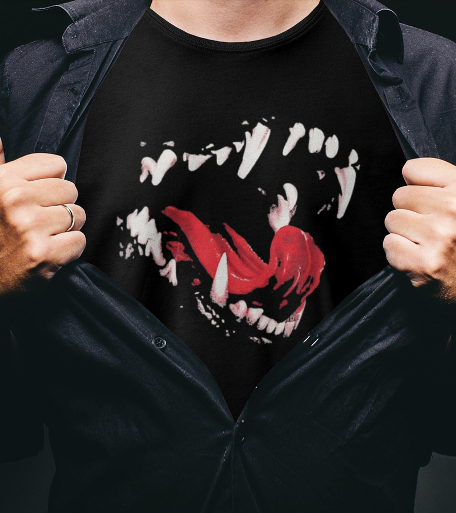 Snarling Wolf Mouth Teeth Animal Predator Red Brush T-Shirt