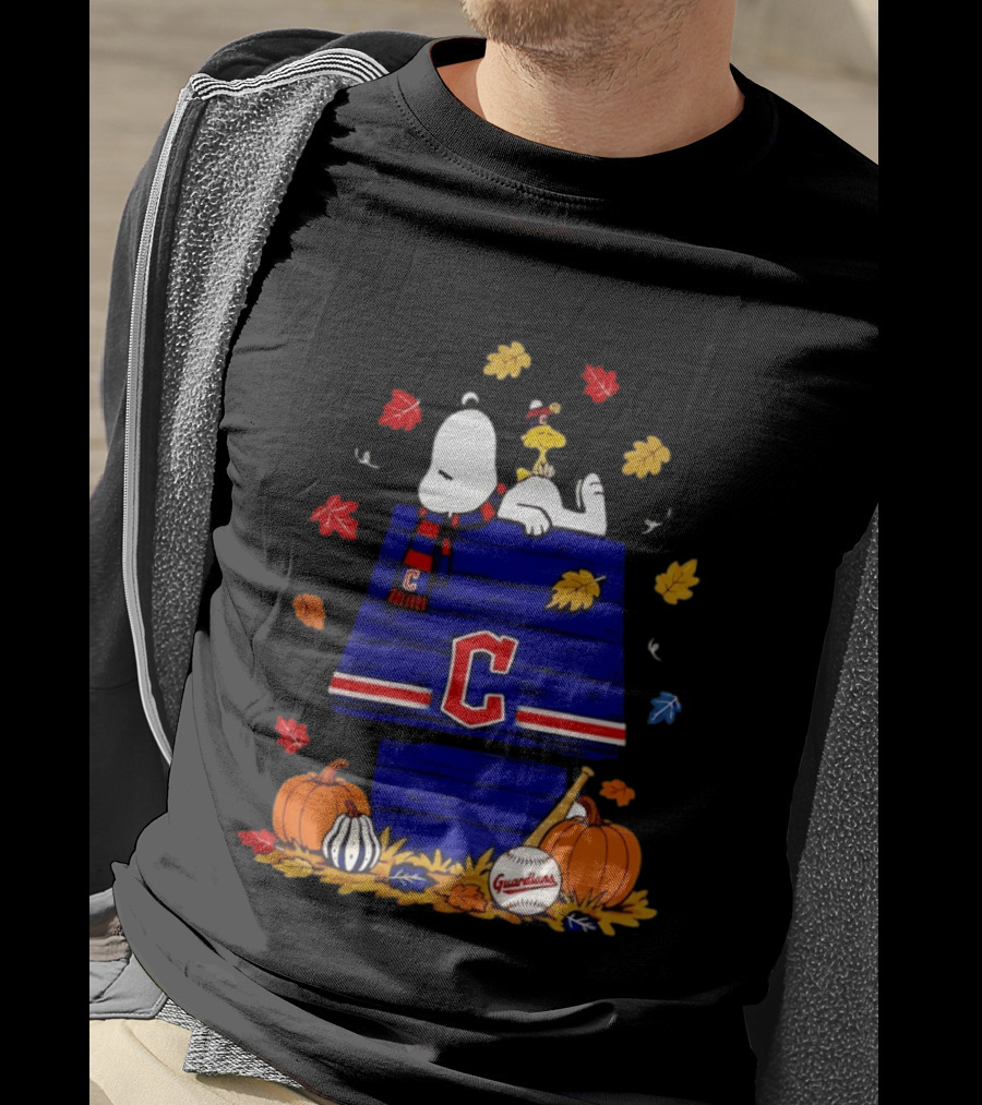 Snoopy Woodstock Cleveland Guardians Fall Baseball Pumpkins Autumn Leaves T-Shirt