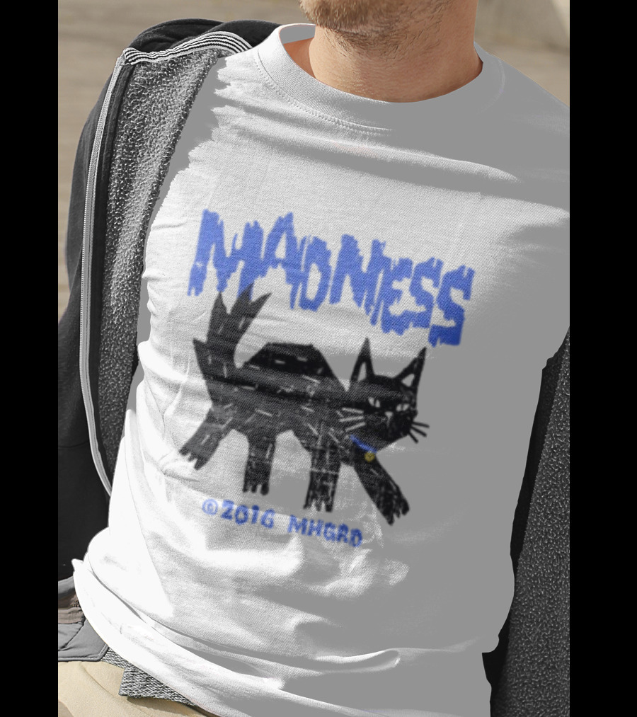 Madness Distressed Black Cat 2016 Madness MHGRD T-Shirt