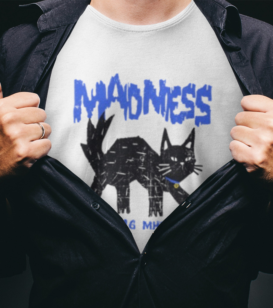 Madness Distressed Black Cat 2016 Madness MHGRD T-Shirt