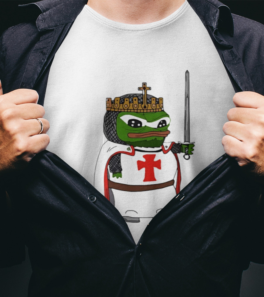Pepe The Frog King Holding Sword Medieval Crusader Knight With Crown And Cape T-Shirt