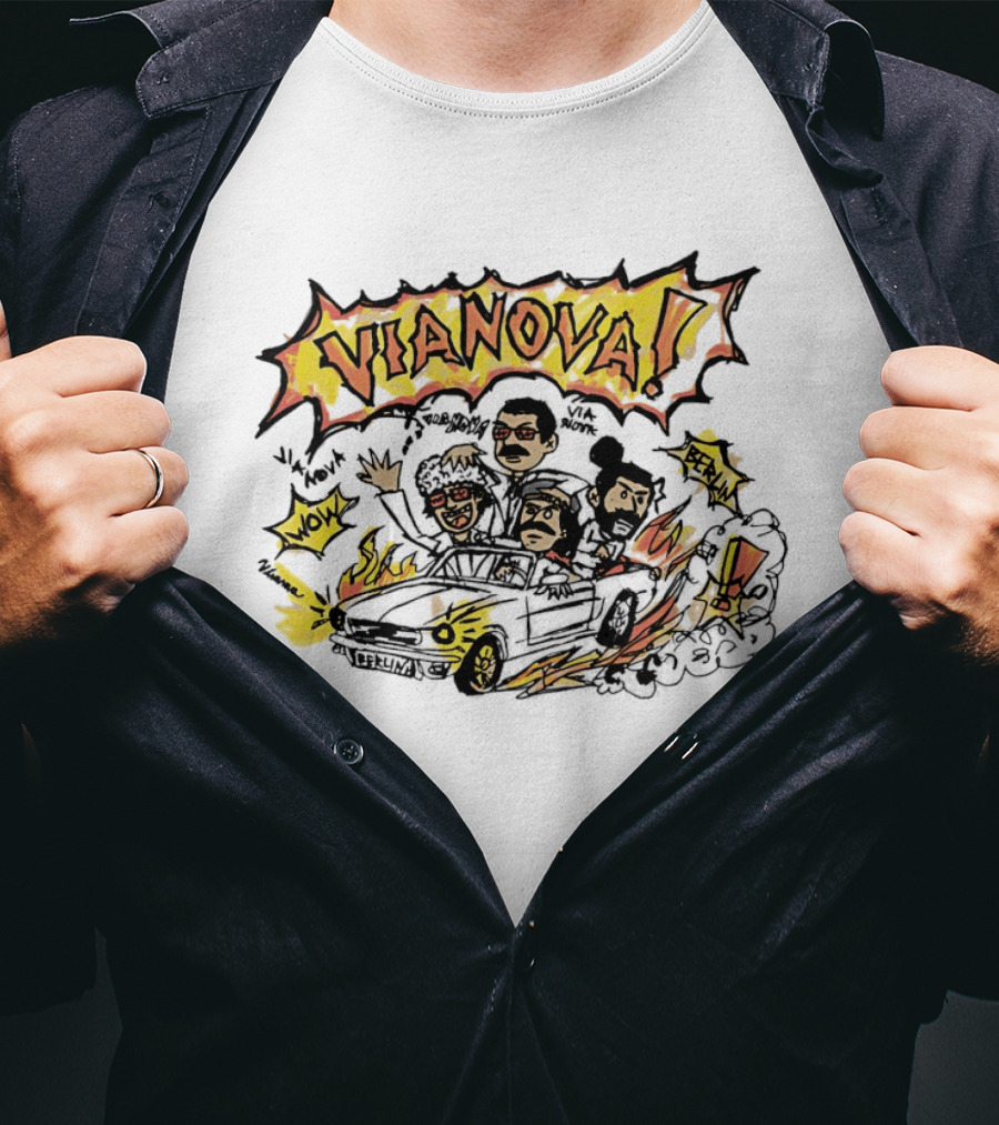 Vianova Cartoon Car Chase Group Friends Comic Wow Berlin T-Shirt