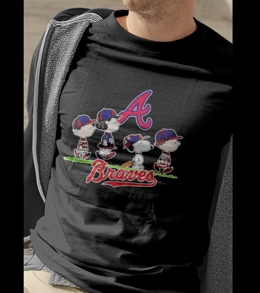 Atlanta Braves Peanuts Characters Walking With Baseball Caps T-Shirt
