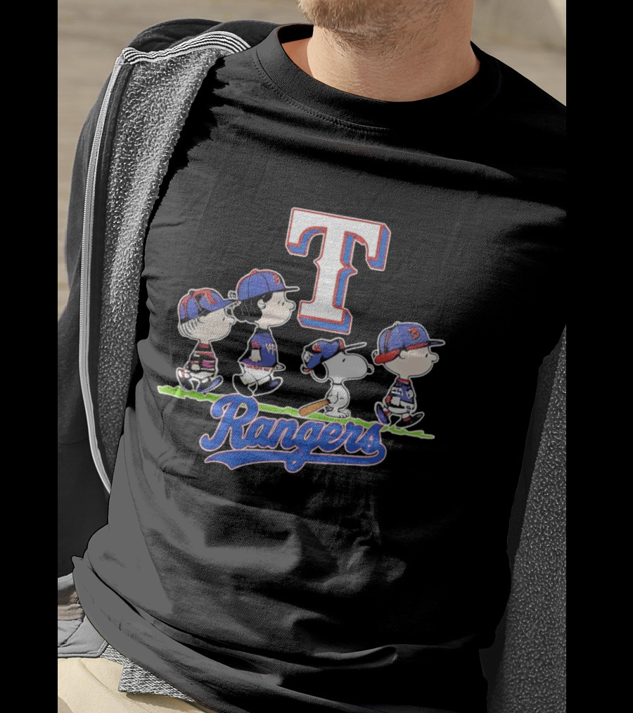 Peanuts Characters Walking With Texas Rangers Baseball Team T-Shirt