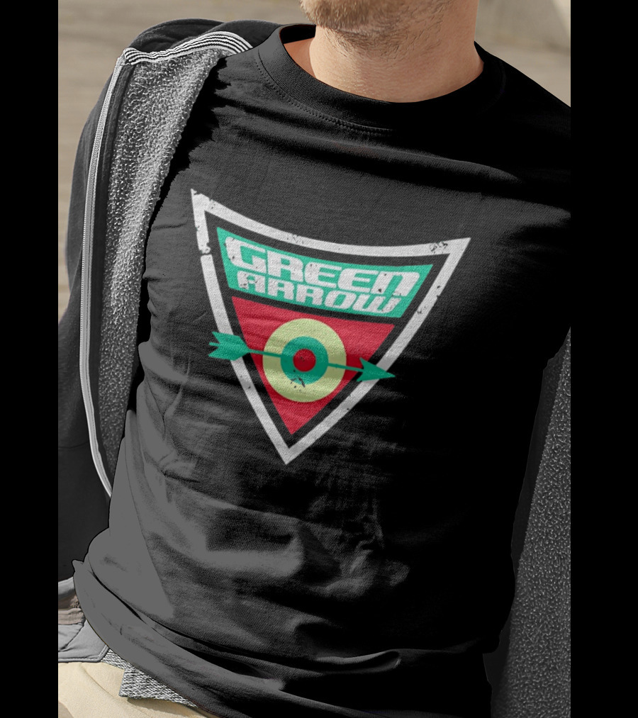 Green Arrow Archery Target Shield T-Shirt