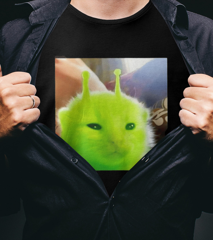 Gleep Alien Kitty Green Cat Antennae Fluffy Feline Fantasy T-Shirt