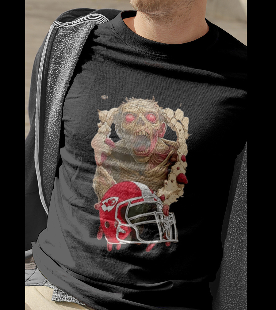 Zombie Kansas City Chiefs Helmet Halloween Scary Football Fan Spirit T-Shirt