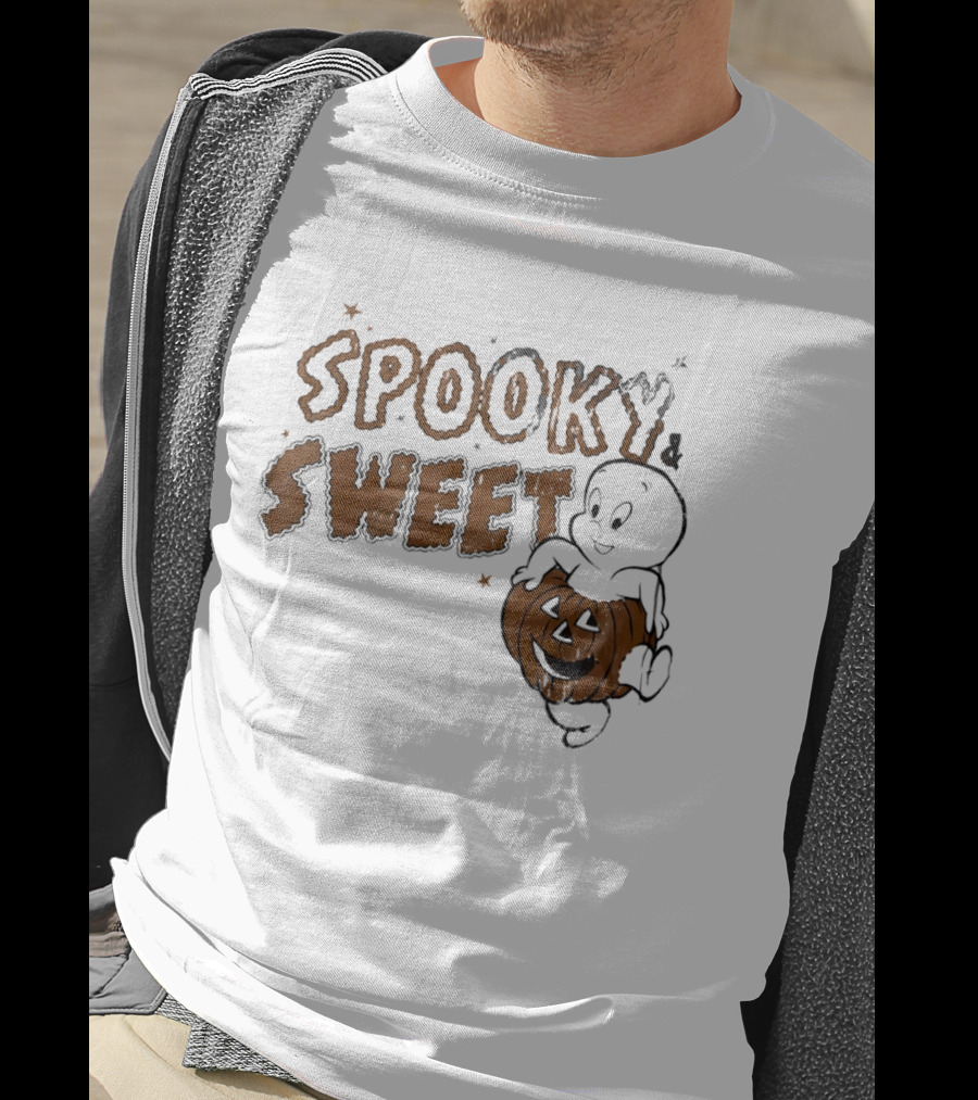 Casper The Friendly Ghost Spooky & Sweet Halloween Pumpkin Fun T-Shirt