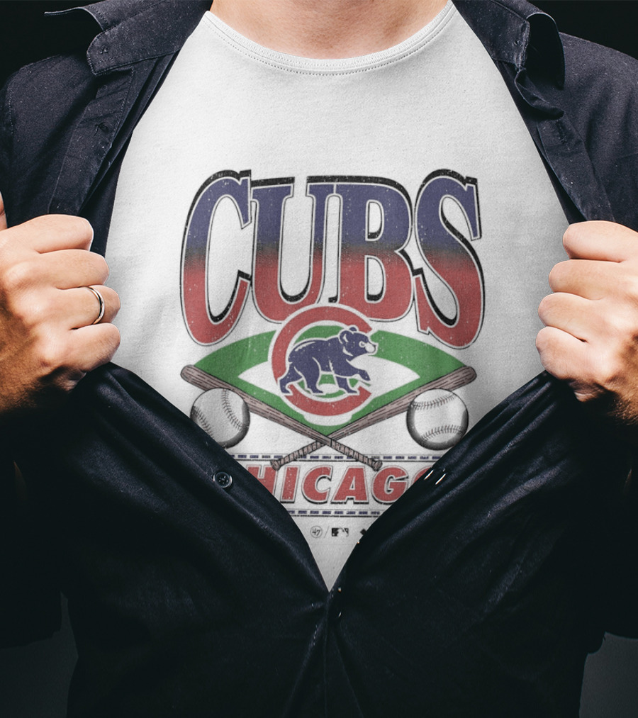 Chicago Cubs Baseball MLB Vintage Logo Crossed Bats T-Shirt
