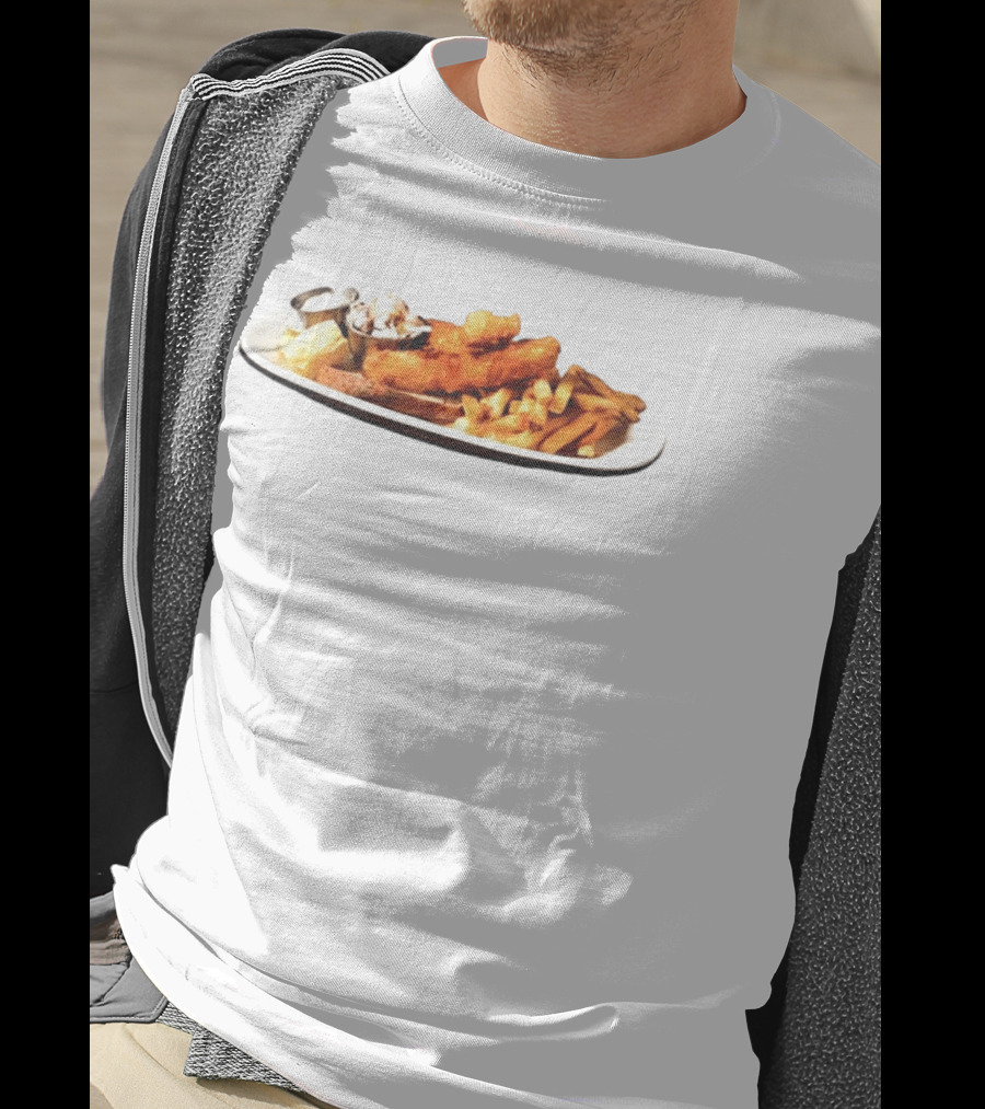 The Fish Fry Crispy Fish With Fries And Tartar Sauce On Plate T-Shirt