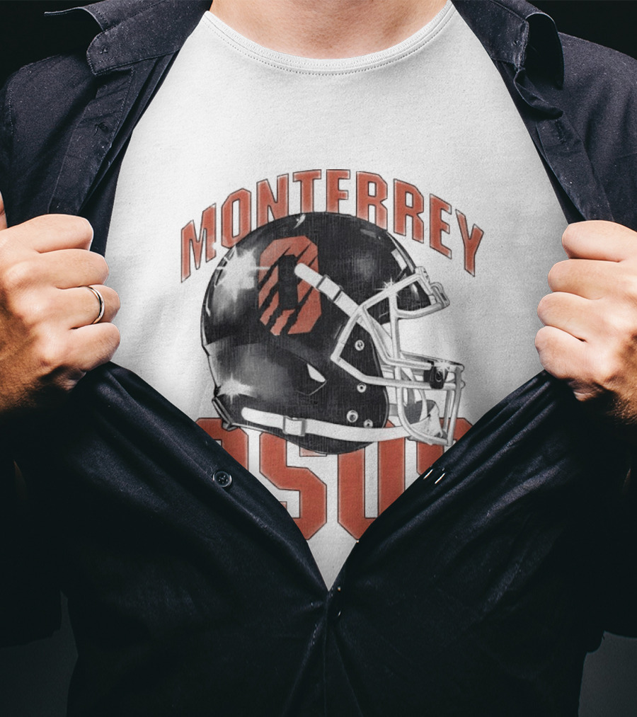 Monterrey Osos Football Helmet Monterrey Osos T-Shirt