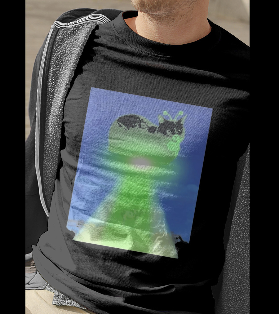 Alien Kitty UFO Beaming Cat Abduction With Tractor Beam And Cow T-Shirt