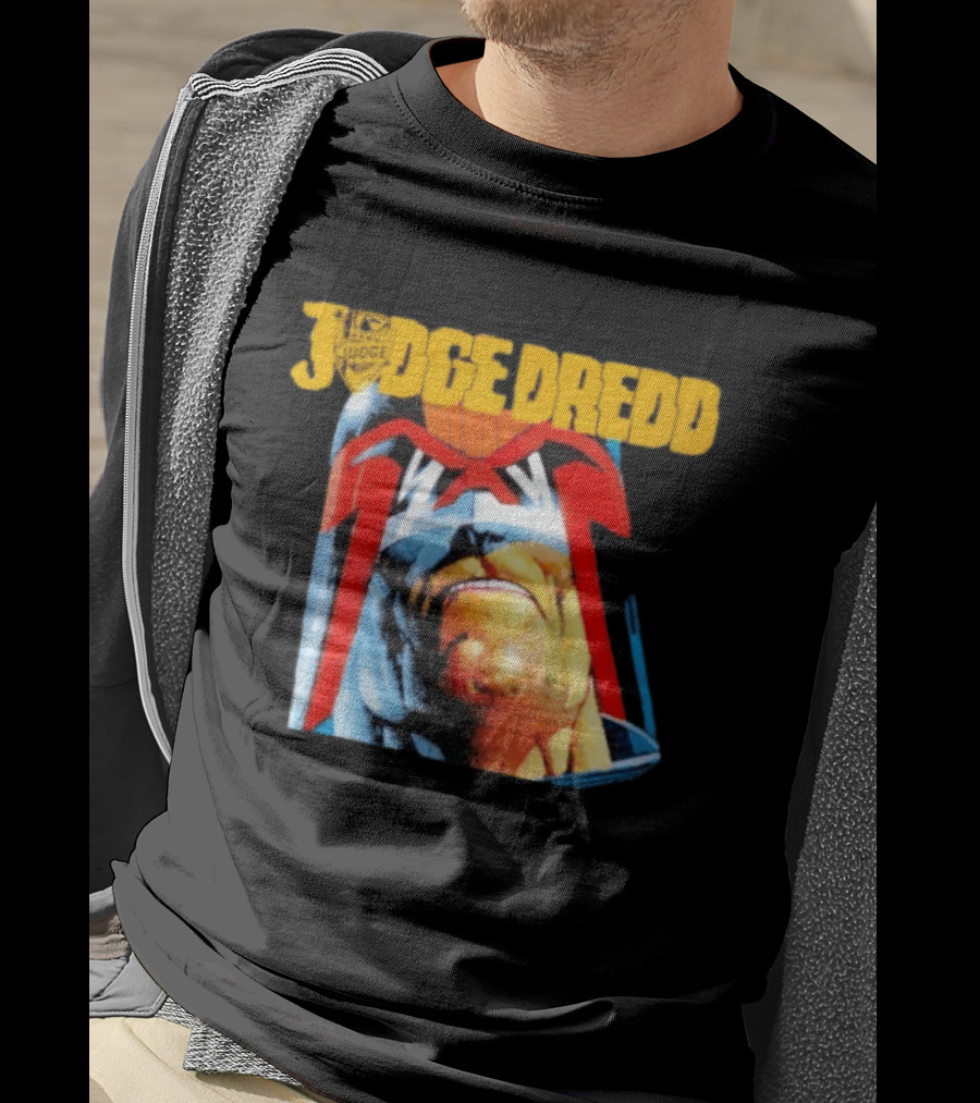Judge Dredd Face Of Justice Iconic 2000 AD Comic Book Cover T-Shirt