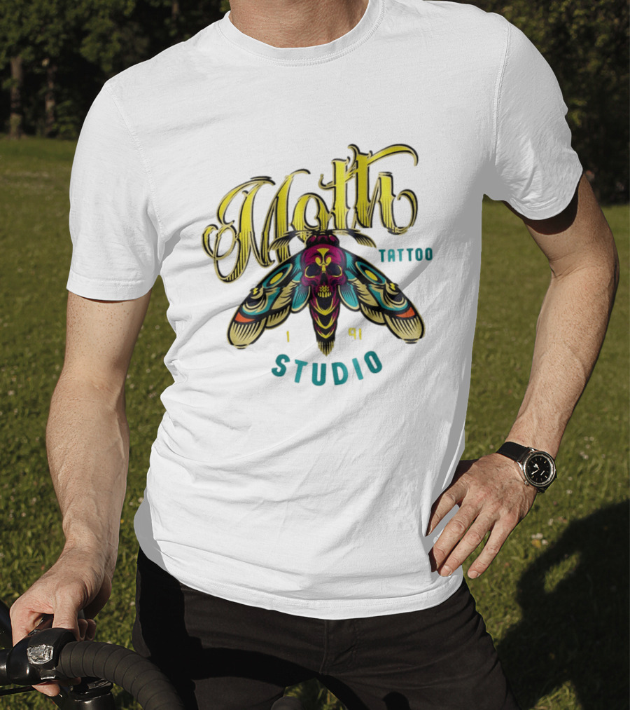 Moth Tattoo Studio 1991 Skull Moth Gothic T-Shirt