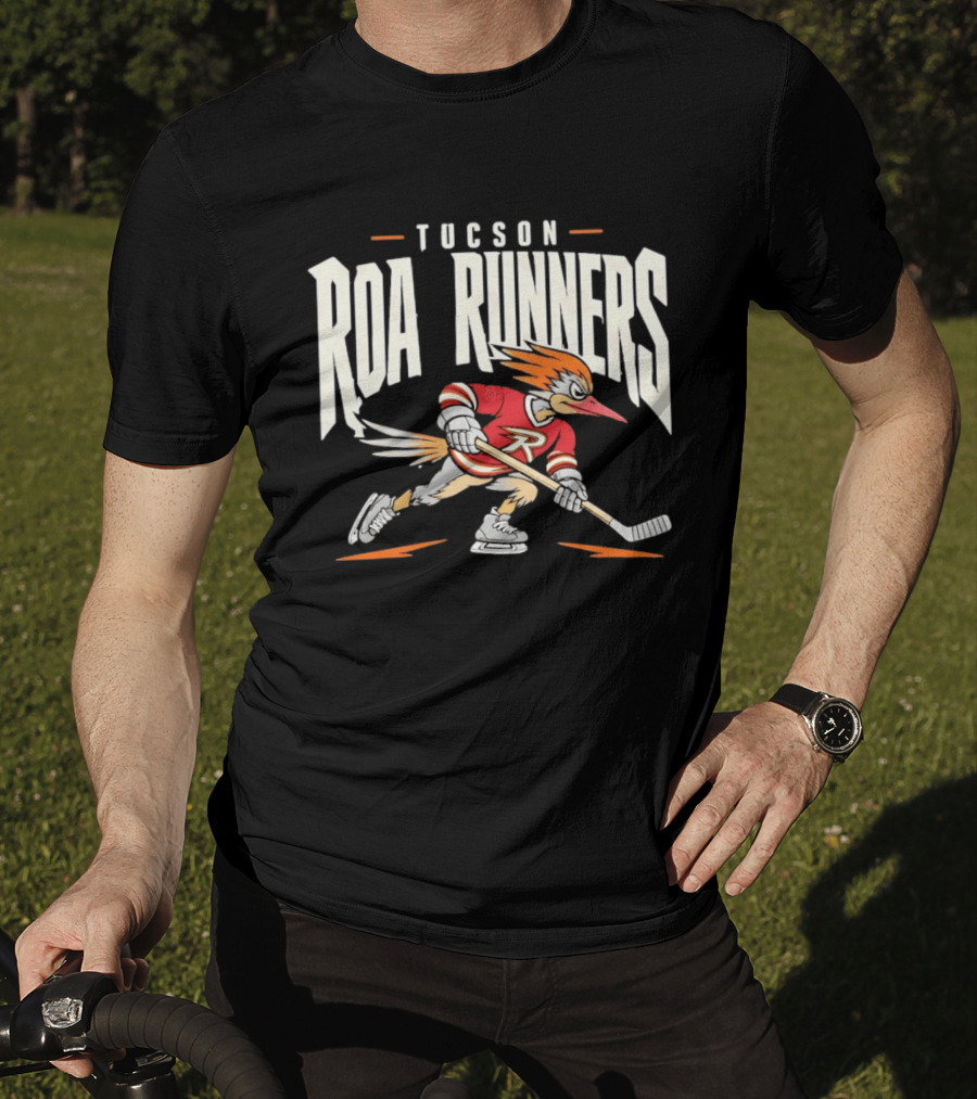 Tucson Roadrunners Hockey Player Roa Runners Skating Action T-Shirt