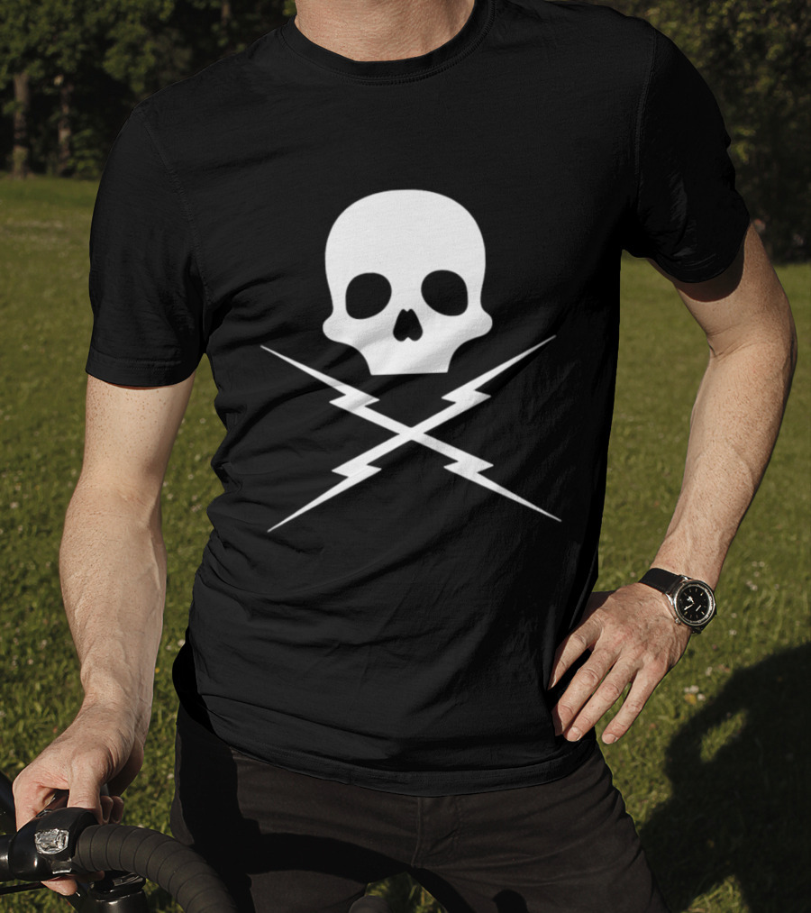 Skull Crossed Lightning Bolts Edgy T-Shirt