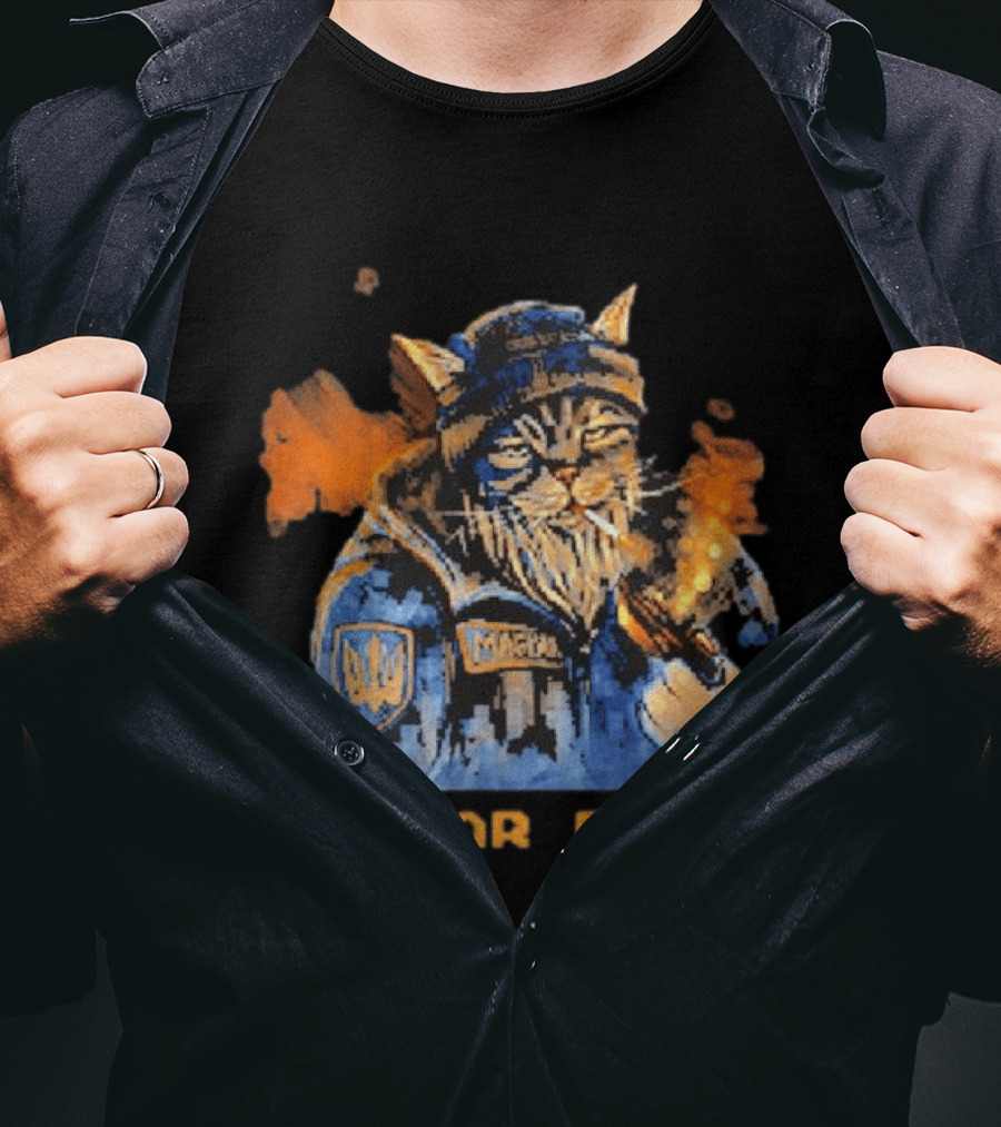 Magyar Birds Viking Cat Warrior Artillery T-Shirt