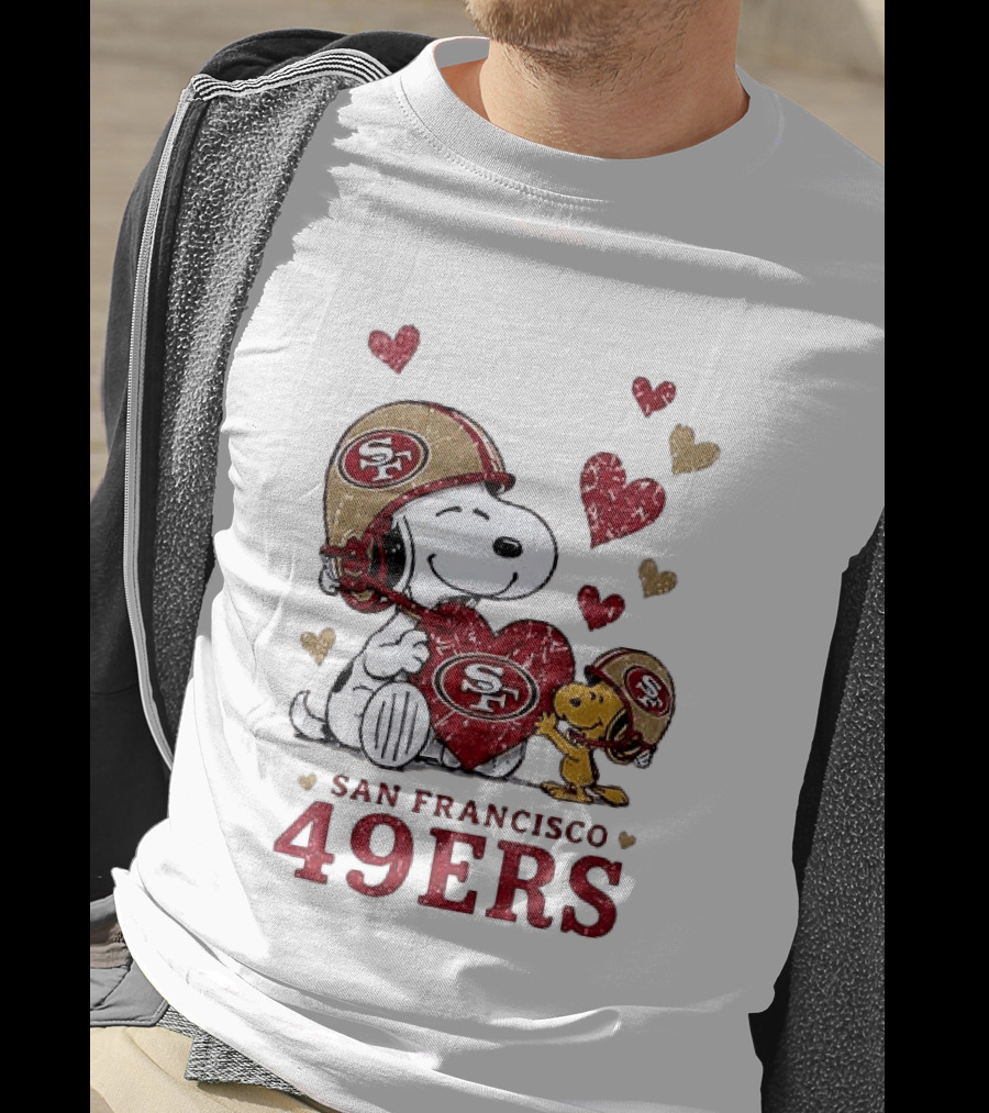 San Francisco 49ers Peanuts Snoopy Love Hearts T-Shirt