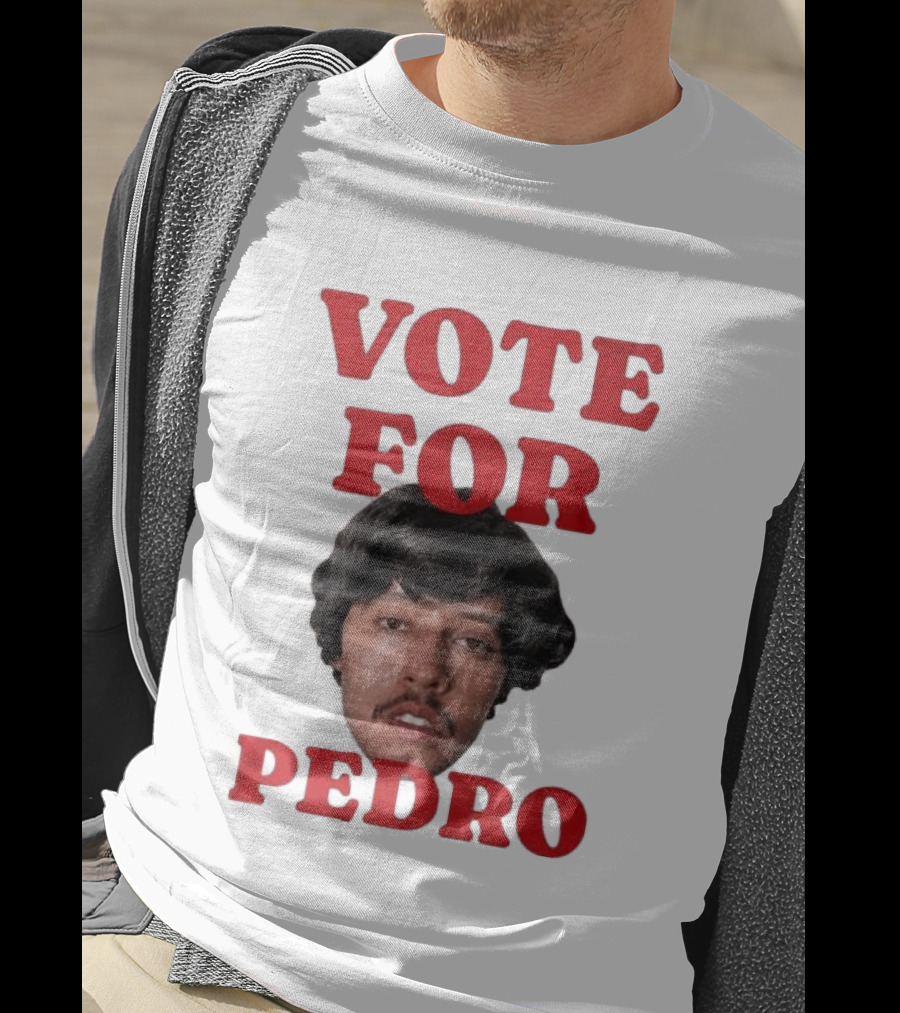 Vote For Pedro Distressed Vintage Style Iconic Headshot Retro Movie Reference T-Shirt
