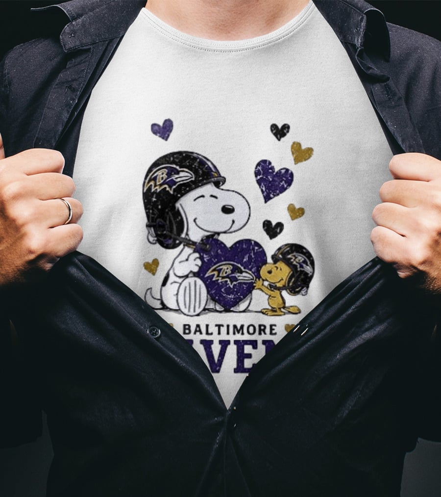Baltimore Ravens Peanuts Snoopy Woodstock Love Laughter Hearts T-Shirt