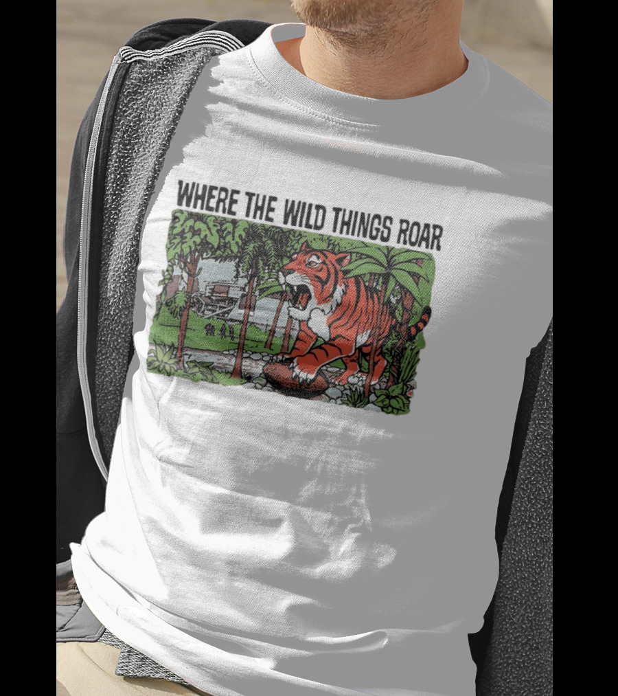 Cincinnati Bengals Where The Wild Things Roar Tiger Jungle Scene T-Shirt
