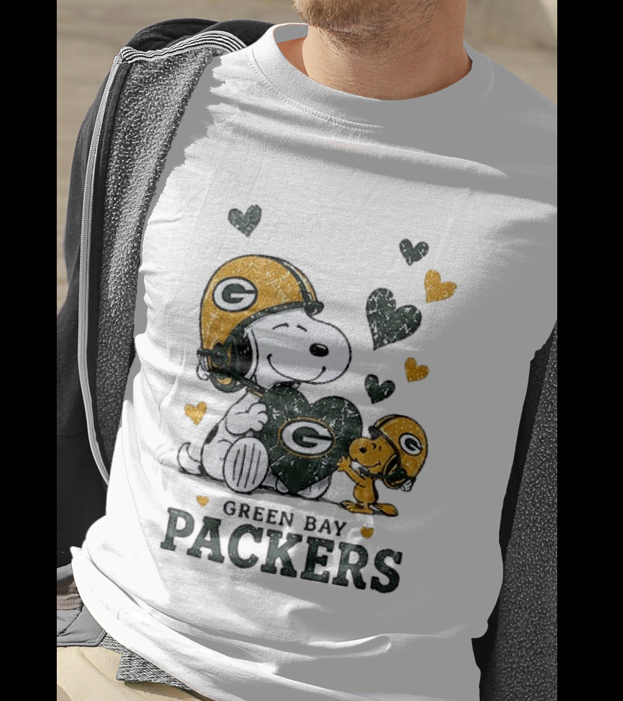 Green Bay Packers Snoopy Love Laughter Peanuts Hearts T-Shirt