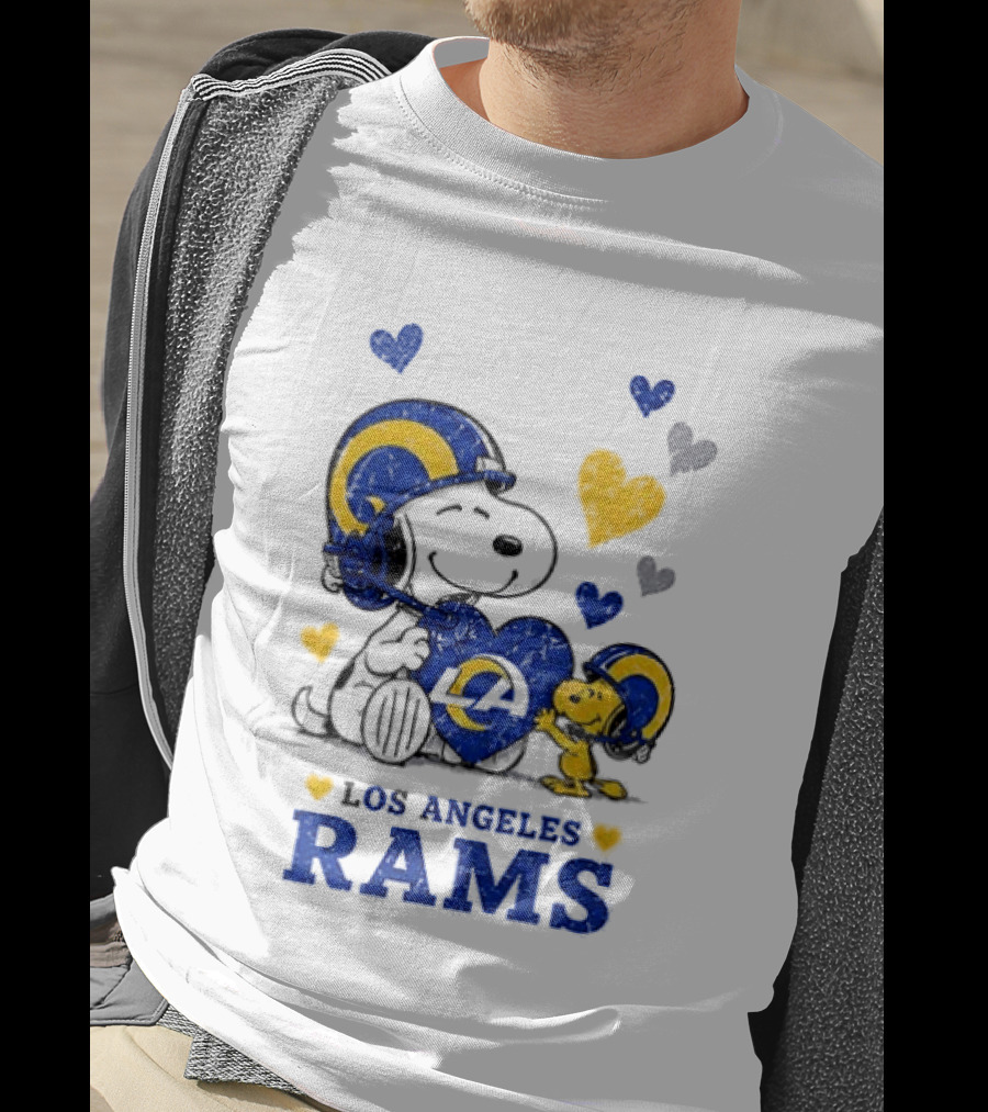 Los Angeles Rams Peanuts Snoopy Love Laughter Hearts T-Shirt