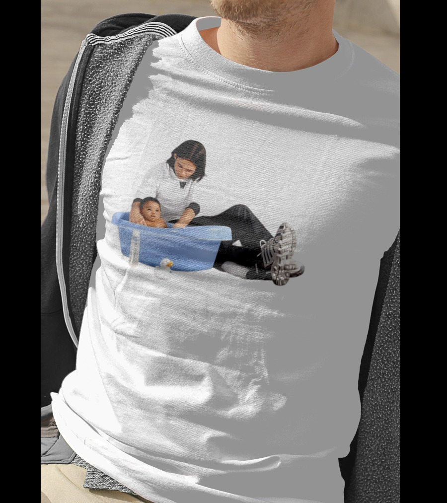 Messi Bathes Baby Lamine Yamal Soccer Icon Parenting Moment T-Shirt
