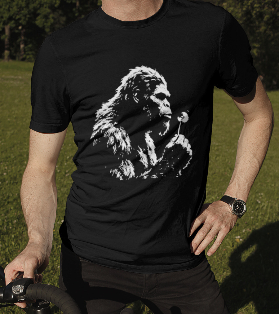Bigfoot Sasquatch Blowing Dandelion Cryptid Mythical Creature T-Shirt