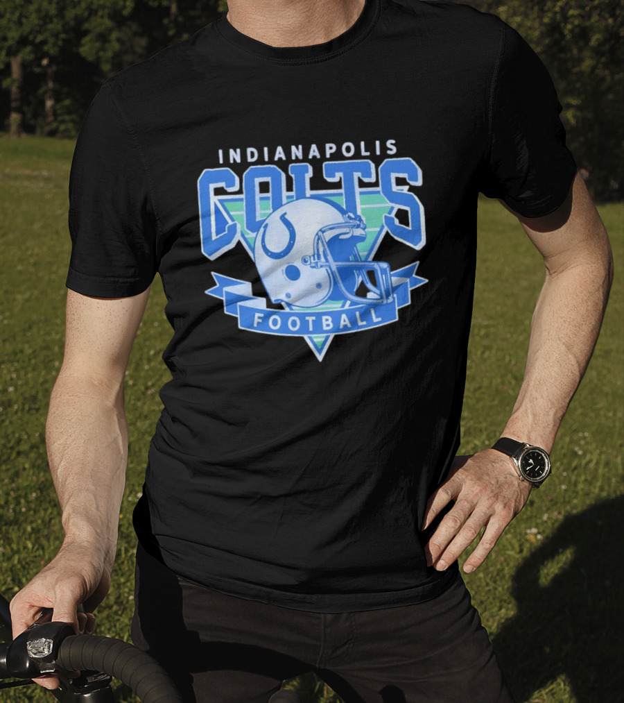 Indianapolis Colts Football Helmet Vintage Team T-Shirt