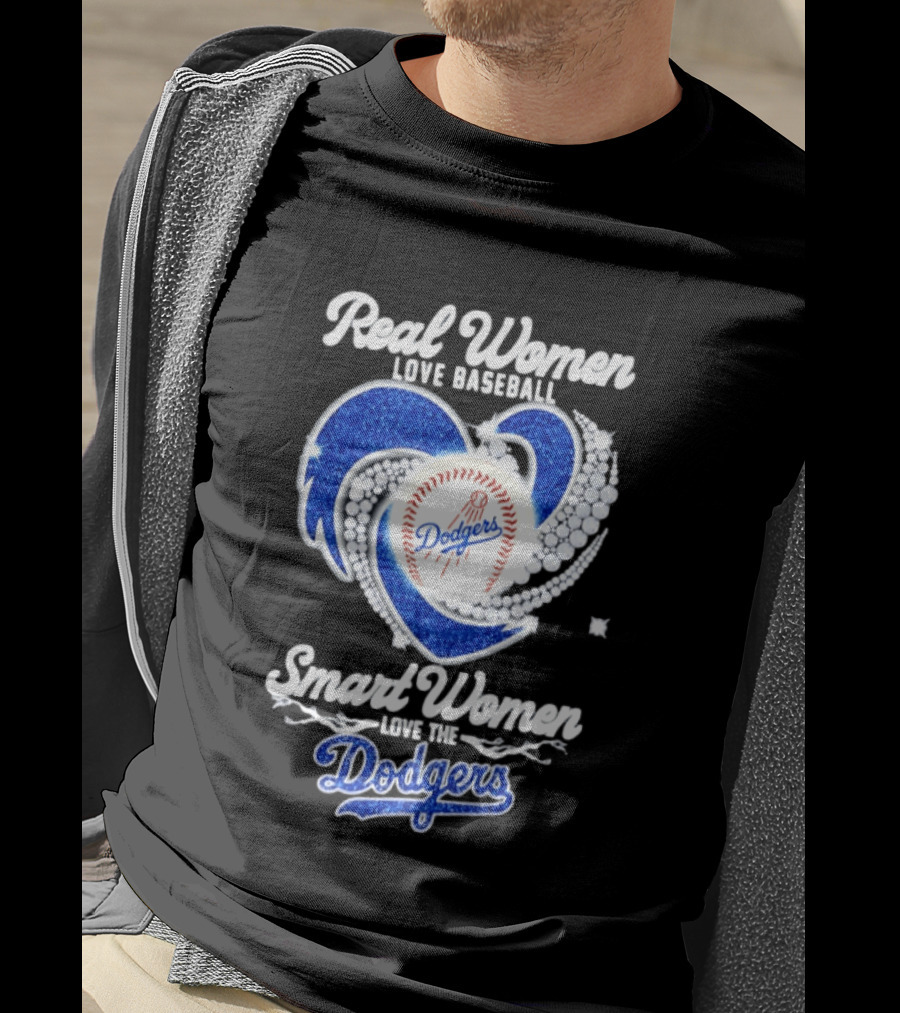 Real Women Love Baseball Smart Women Love The Dodgers Baseball Heart T-Shirt