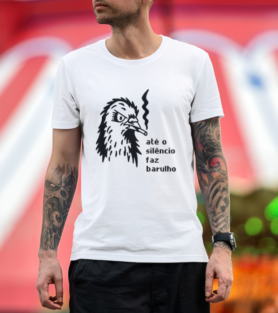 Até O Silêncio Faz Barulho Angry Bird T-Shirt