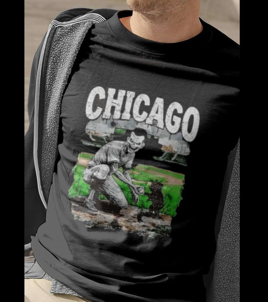 Chicago Undead Baseball Player With Cub On Field T-Shirt