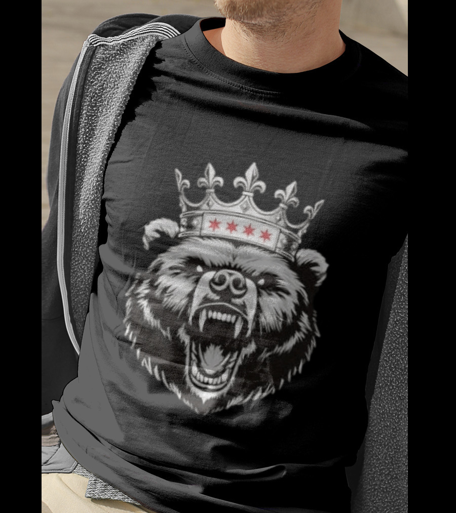Chicago Bear Crown Four Stars Fleur De Lis T-Shirt