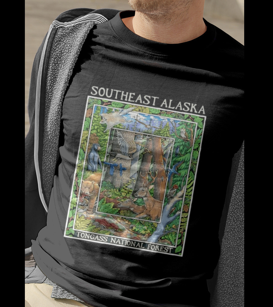 Southeast Alaska Tongass National Forest Wildlife Bear Deer Owl Wolf Bird T-Shirt