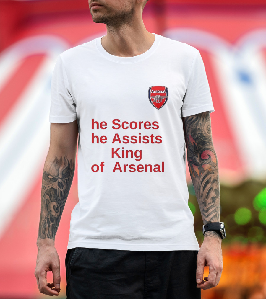 B﻿ukayo Saka He Scores He Assists King Of Arsenal T-Shirt