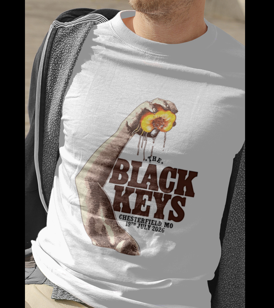 The Black Keys Chesterfield MO 19th July 2026 Peach T-Shirt