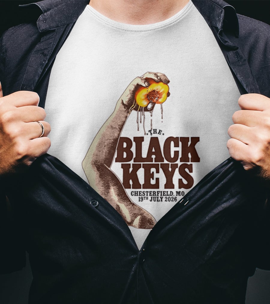 The Black Keys Chesterfield MO 19th July 2026 Peach T-Shirt