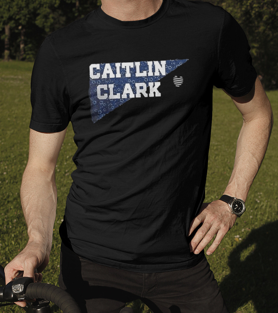 Indiana Fever Caitlin Clark Number 22 Limited Edition Football Caitlin Clark Text Heart T-Shirt
