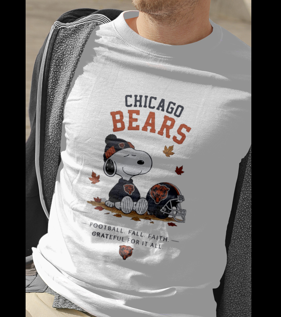 Chicago Bears Snoopy Grateful Football Fall Faith T-Shirt